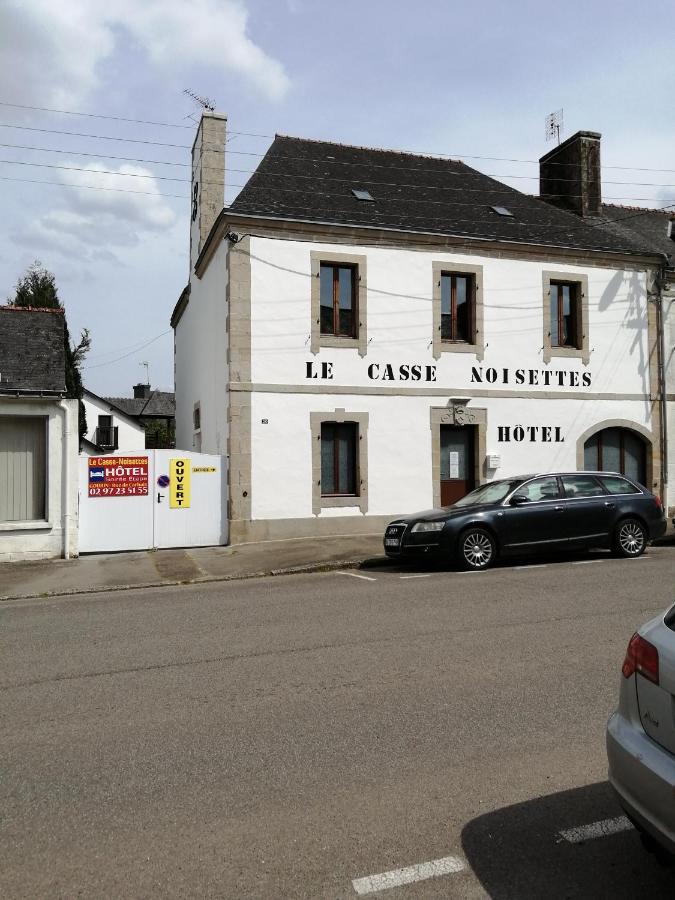 Le Casse Noisettes Hotel Gourin Kültér fotó